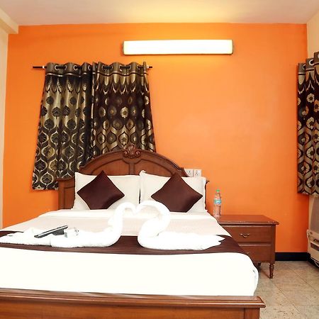 Rich Inn Suites - Next To Accord Metropolitian. Chennai Exterior photo